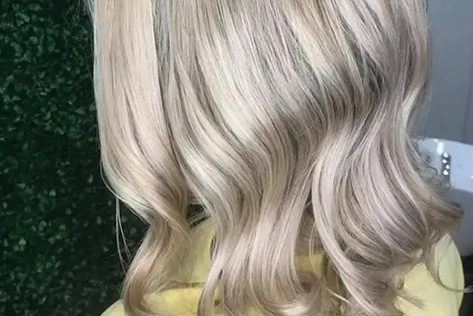 Wavy Blonde Hairstyle — Hair Salon in Darwin, NT